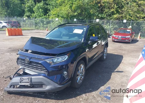 2020 Toyota Rav4 Xle Premium из США, поврежденный, VIN 2T3A1RFV1LW119832